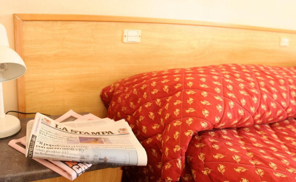 Albergo Savoia Ospedaletti Extérieur photo